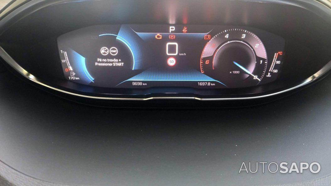 Peugeot 5008 1.5 BlueHDi Allure Pack EAT8 de 2024