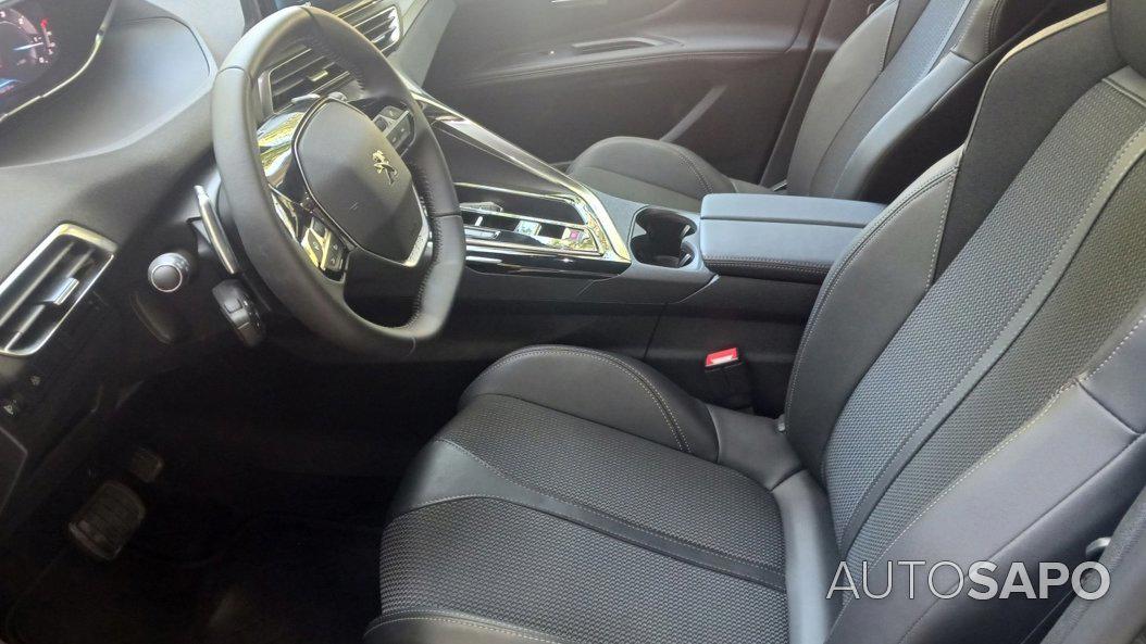 Peugeot 5008 1.5 BlueHDi Allure Pack EAT8 de 2024