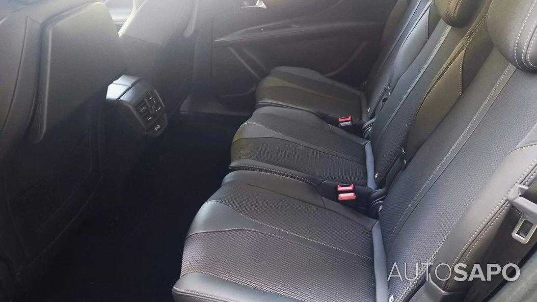 Peugeot 5008 1.5 BlueHDi Allure Pack EAT8 de 2024