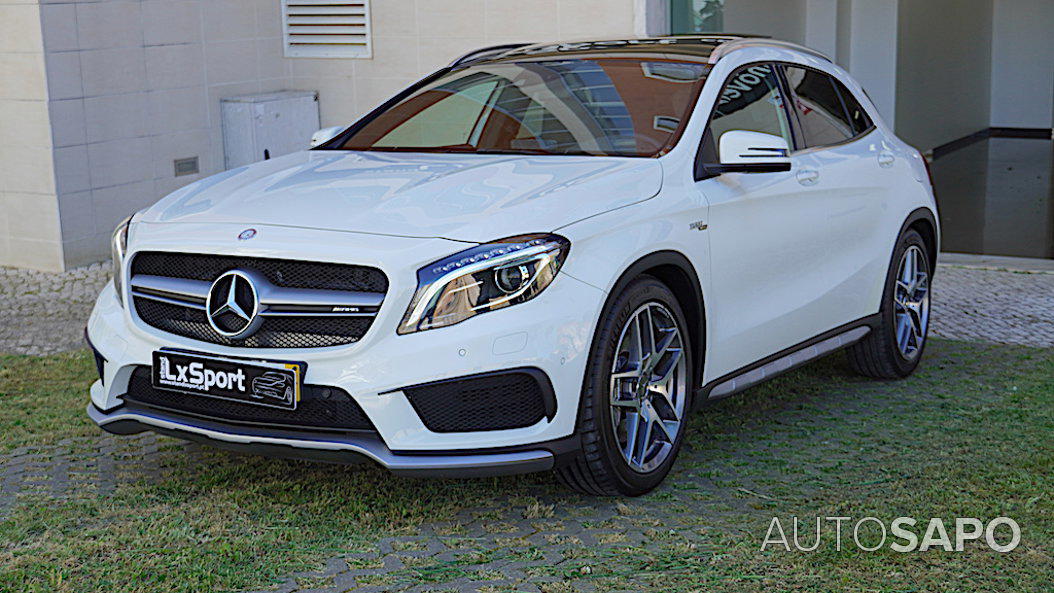 Mercedes-Benz Classe GLA 45 AMG 4-Matic de 2015