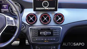 Mercedes-Benz Classe GLA 45 AMG 4-Matic de 2015