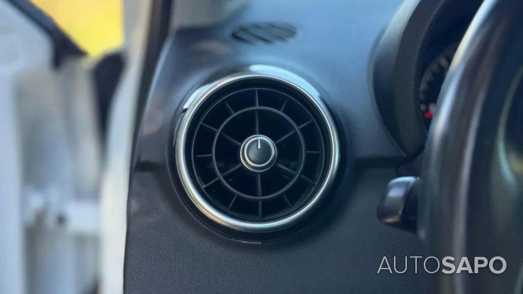 Audi A1 1.6 TDi Business Line S-Tronic de 2016