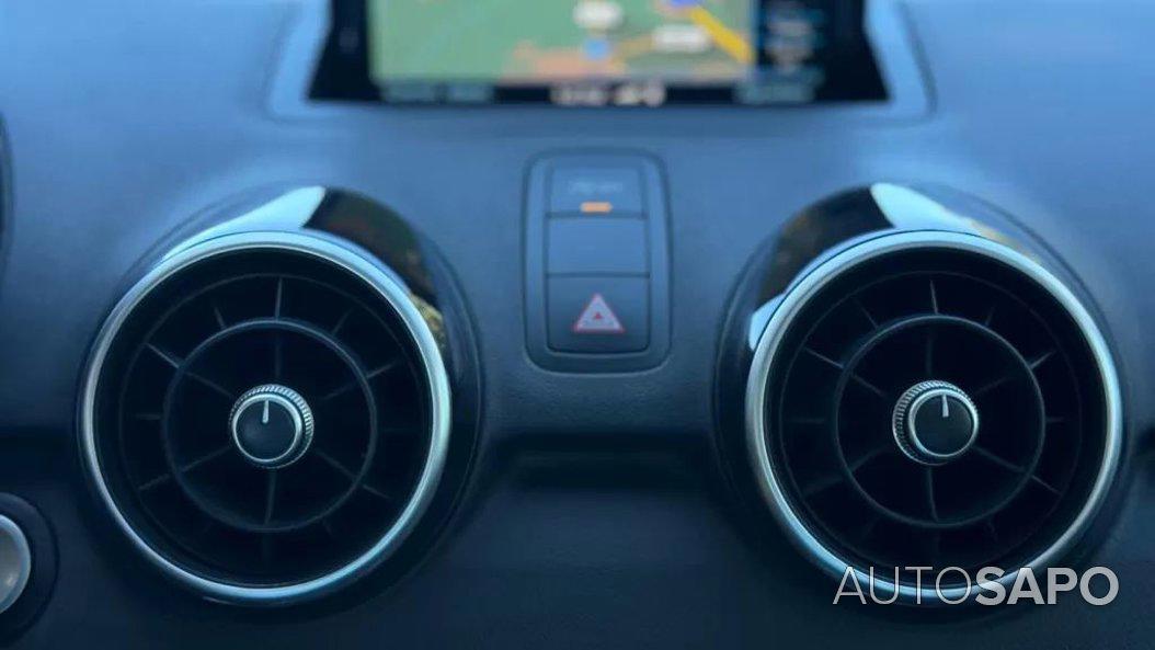 Audi A1 1.6 TDi Business Line S-Tronic de 2016