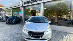 Peugeot 208 de 2012