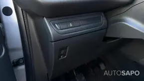 Peugeot 208 de 2012