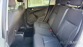 Peugeot 208 de 2012