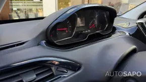 Peugeot 208 de 2012