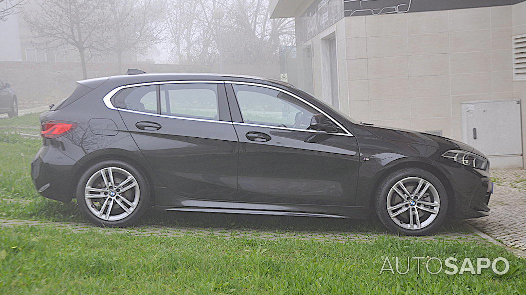BMW Série 1 118 i Corporate Edition M Auto de 2021