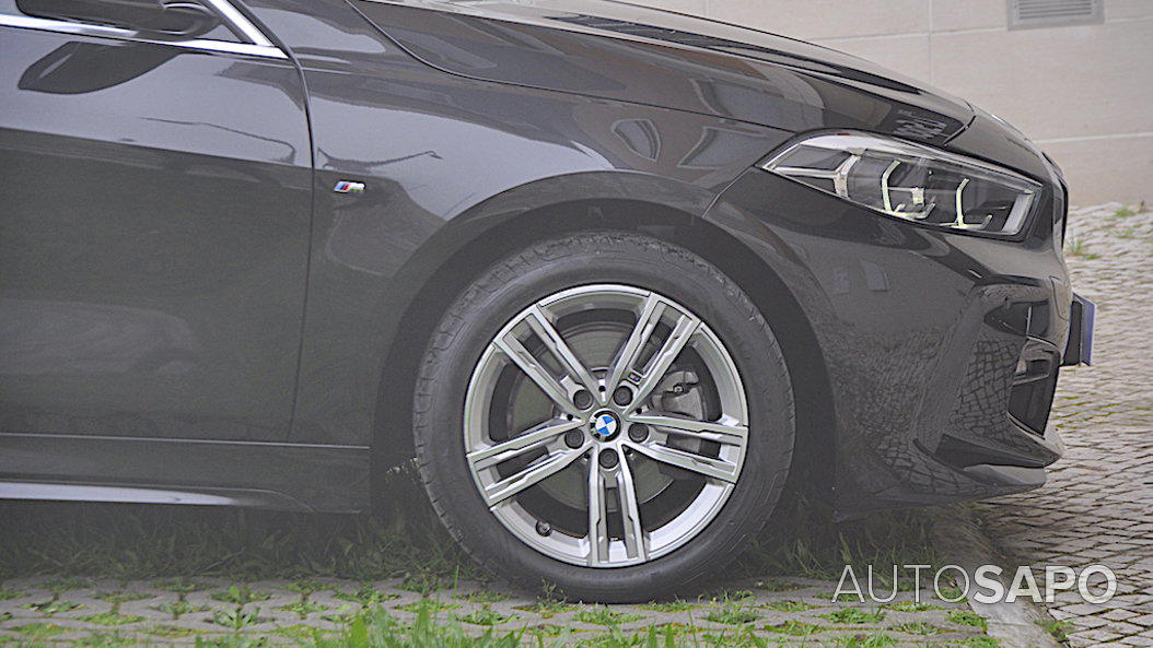 BMW Série 1 118 i Corporate Edition M Auto de 2021