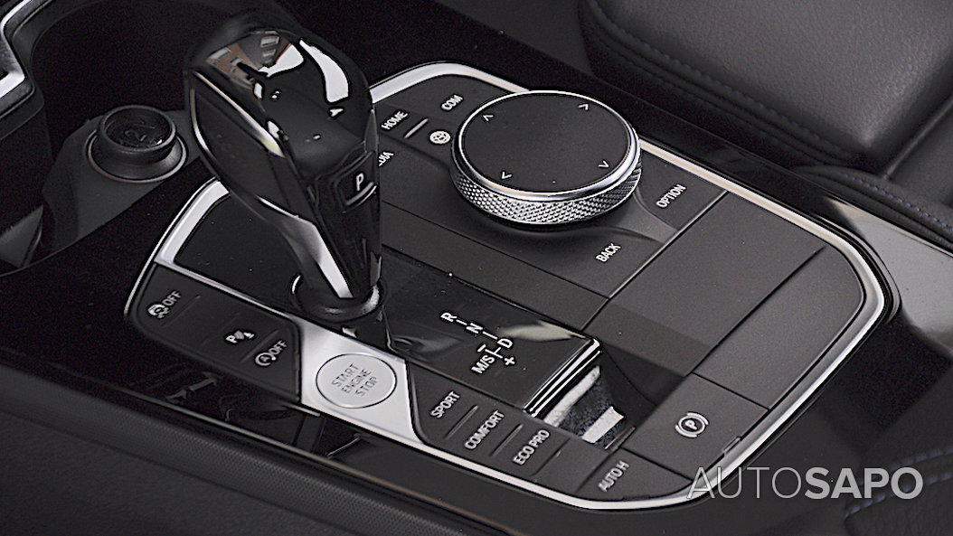 BMW Série 1 118 i Corporate Edition M Auto de 2021