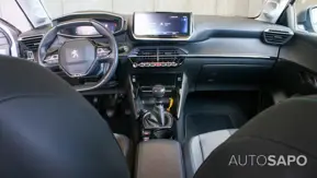 Peugeot 208 1.2 PureTech Allure de 2021