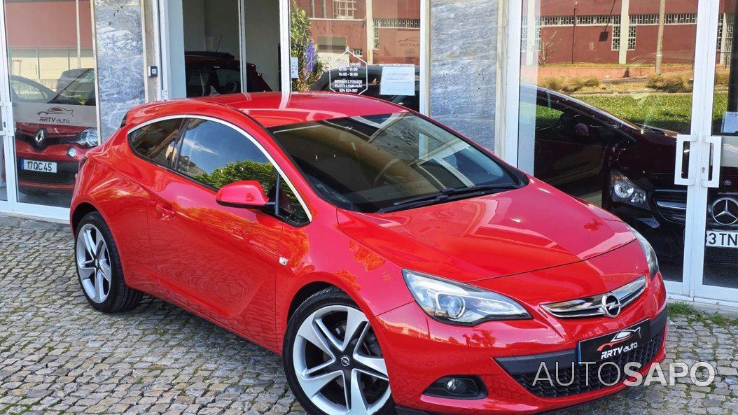 Opel Astra de 2012