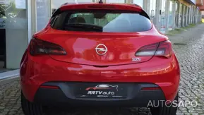 Opel Astra de 2012