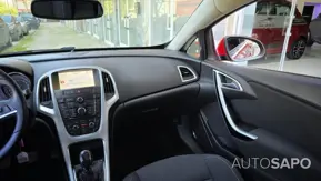 Opel Astra de 2012
