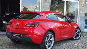 Opel Astra de 2012