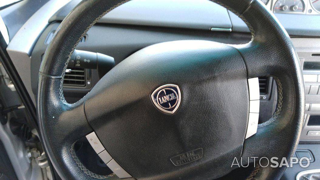 Lancia Musa 1.3 16V M-jet Platino de 2008