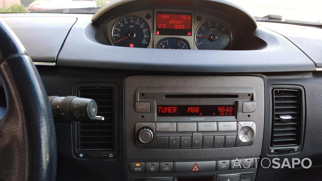 Lancia Musa 1.3 16V M-jet Platino de 2008
