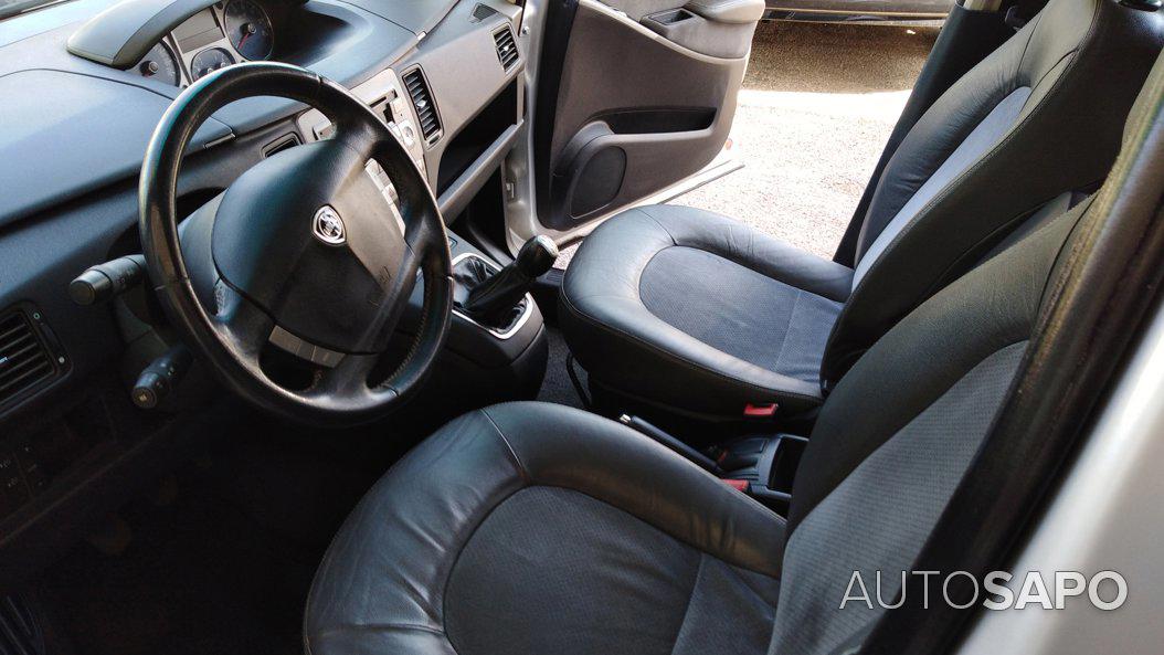 Lancia Musa 1.3 16V M-jet Platino de 2008