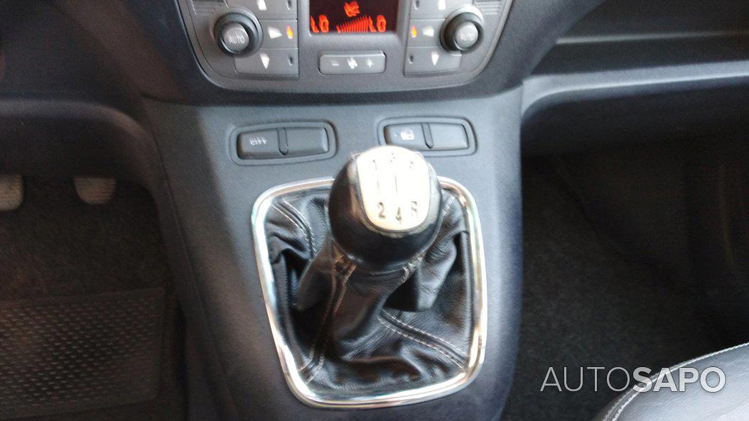 Lancia Musa 1.3 16V M-jet Platino de 2008