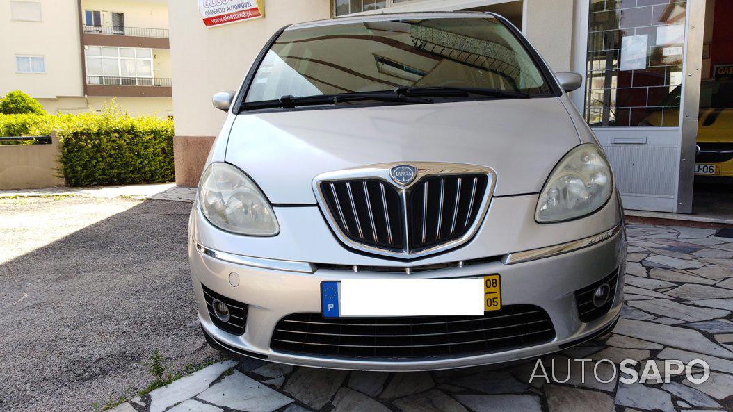 Lancia Musa 1.3 16V M-jet Platino de 2008