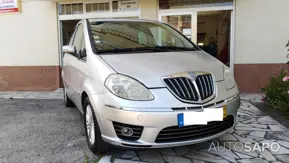 Lancia Musa 1.3 16V M-jet Platino de 2008