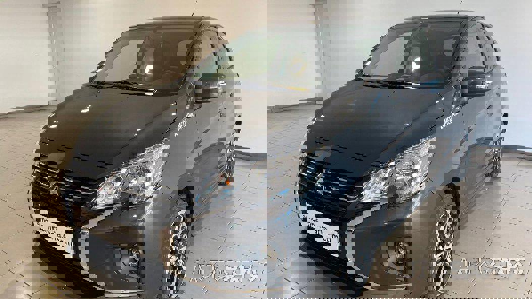 Mitsubishi Space Star 1.2 Intense Connect Edition de 2024