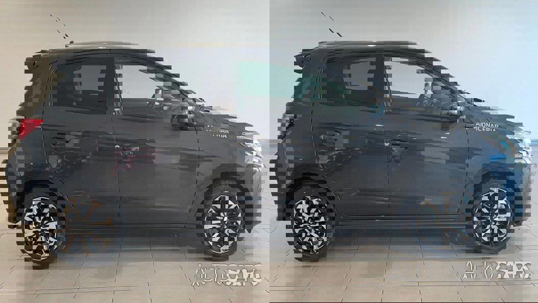 Mitsubishi Space Star 1.2 Intense Connect Edition de 2024