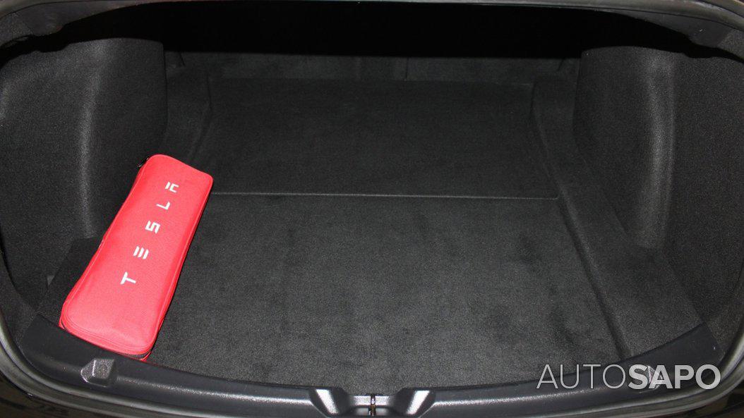 Tesla Model 3 Standard Range Plus RWD de 2019