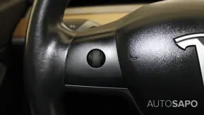 Tesla Model 3 Standard Range Plus RWD de 2019