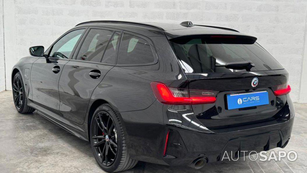 BMW Série 3 330 e Pack M Auto de 2023