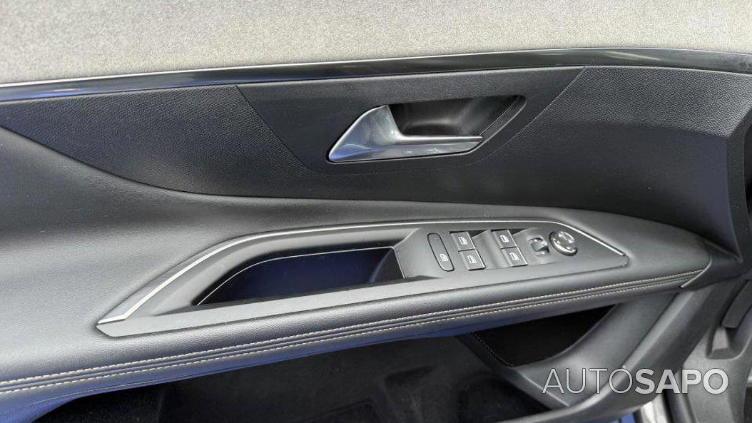 Peugeot 3008 1.6 Hybrid GT Pack e-EAT8 de 2023