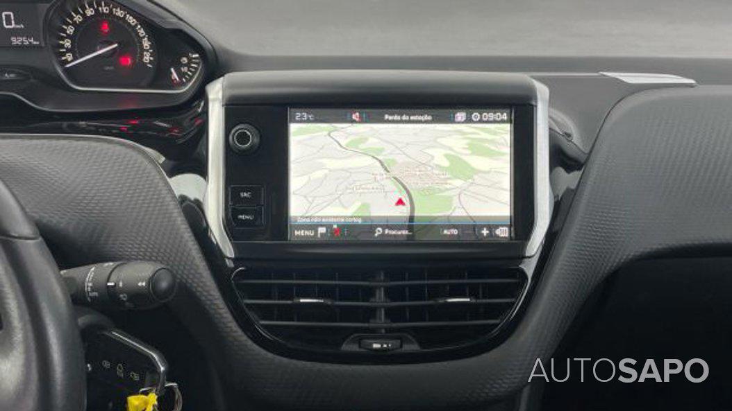 Peugeot 208 1.2 PureTech Style de 2018