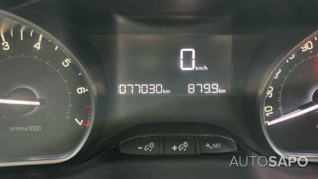Peugeot 208 1.2 PureTech Style de 2018