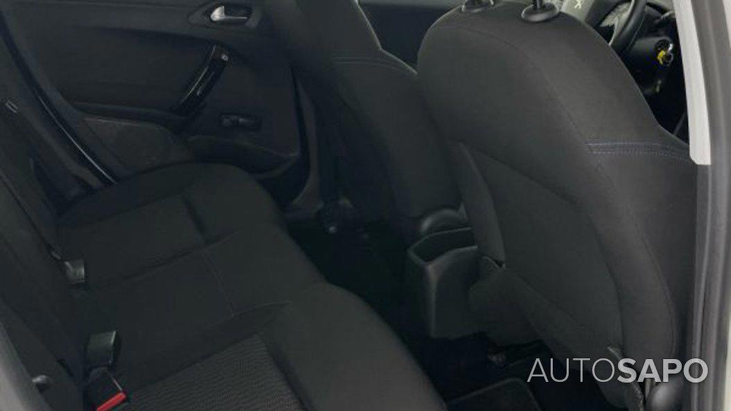 Peugeot 208 1.2 PureTech Style de 2018