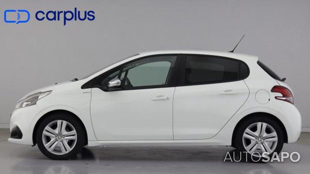 Peugeot 208 1.2 PureTech Style de 2018