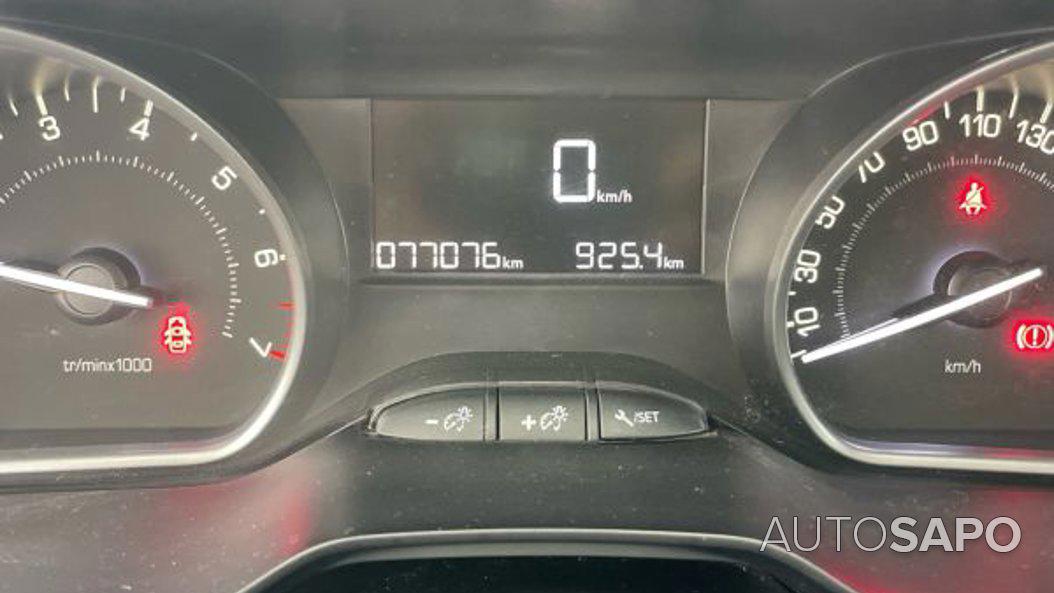 Peugeot 208 1.2 PureTech Style de 2018