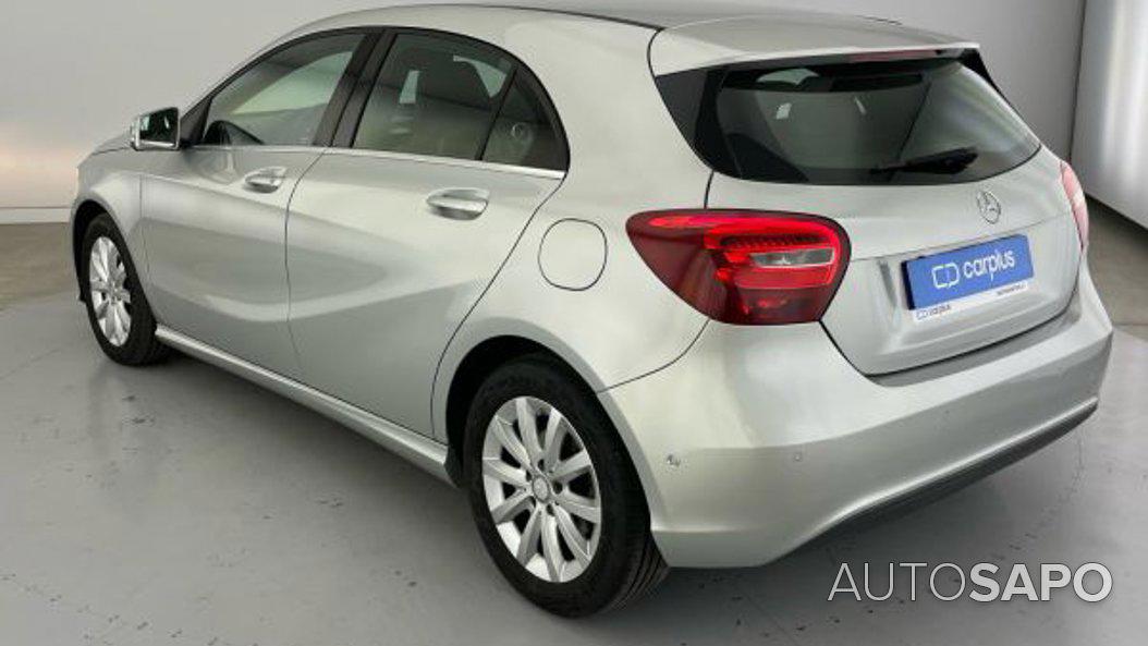 Mercedes-Benz Classe A 160 d Style Aut. de 2016