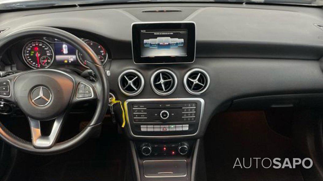 Mercedes-Benz Classe A 160 d Style Aut. de 2016