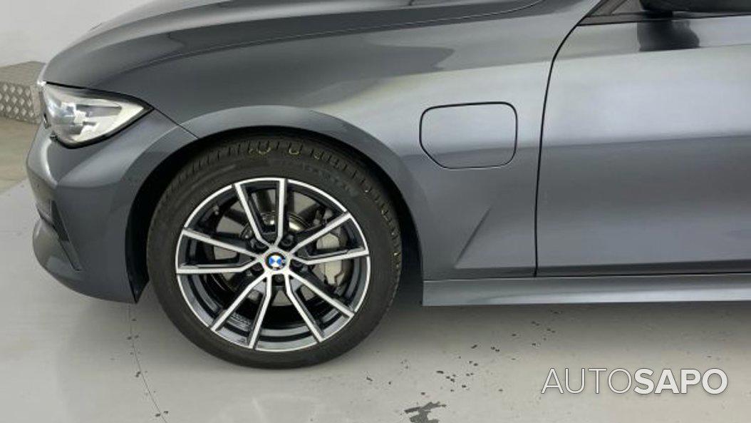 BMW Série 3 330 d Auto de 2020