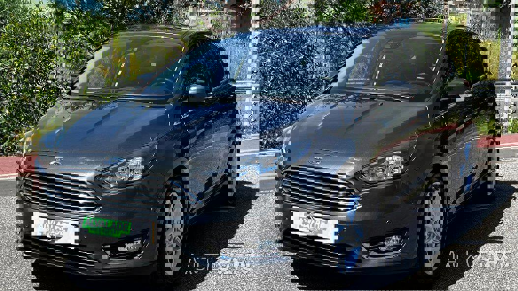 Ford Focus 1.0 EcoBoost Titanium de 2016