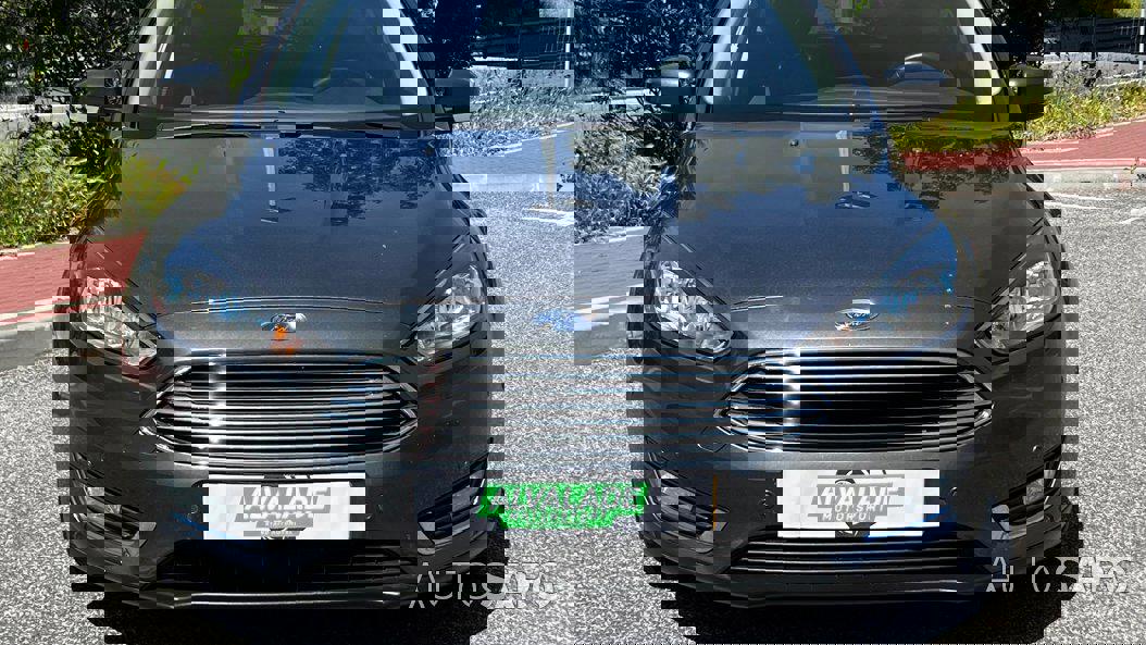 Ford Focus 1.0 EcoBoost Titanium de 2016