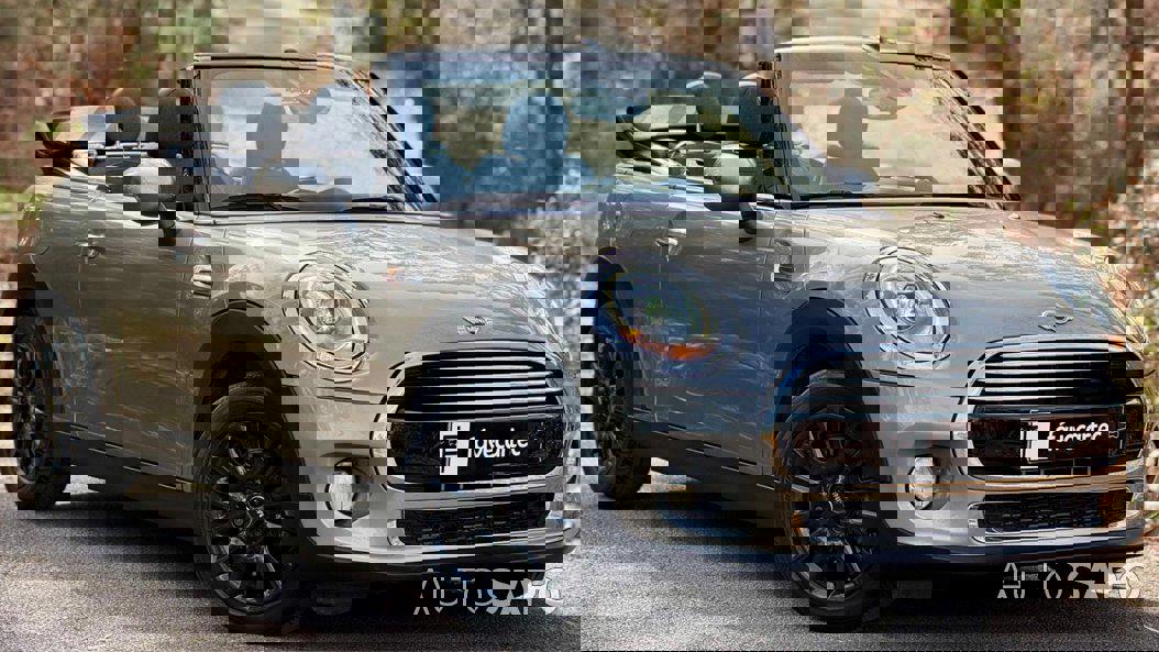 MINI Cabrio de 2016