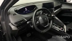 Peugeot 5008 1.2 PureTech Allure Pack EAT8 de 2024
