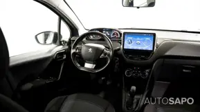 Peugeot 208 de 2016