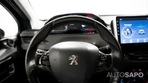 Peugeot 208 de 2016