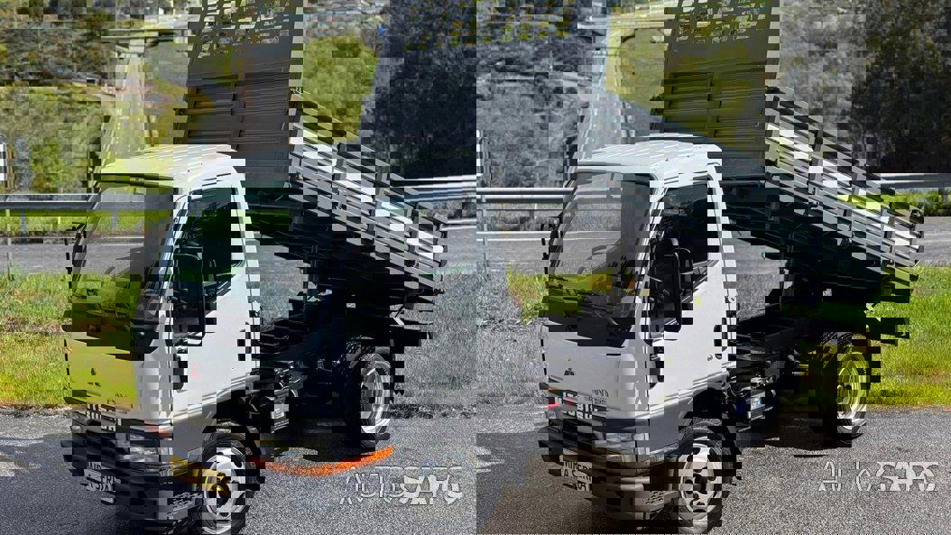 Mitsubishi Canter 3.0 TD FB634B4SLEA8 de 2004