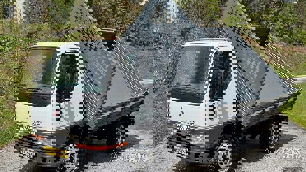 Mitsubishi Canter 3.0 TD FB634B4SLEA8 de 2004