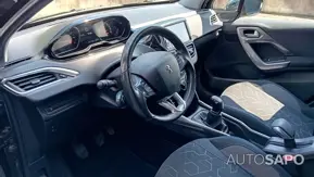 Peugeot 2008 1.2 PureTech Style de 2018