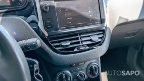 Peugeot 2008 1.2 PureTech Style de 2018