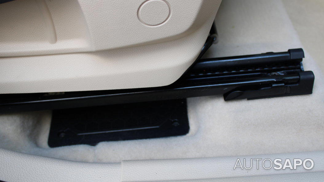 BMW Série 2 Active Tourer 218 d Advantage Auto de 2014